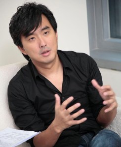 director(網路)-small